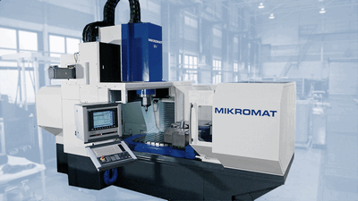 Mikromat Fr&auml;smaschiene Bediener